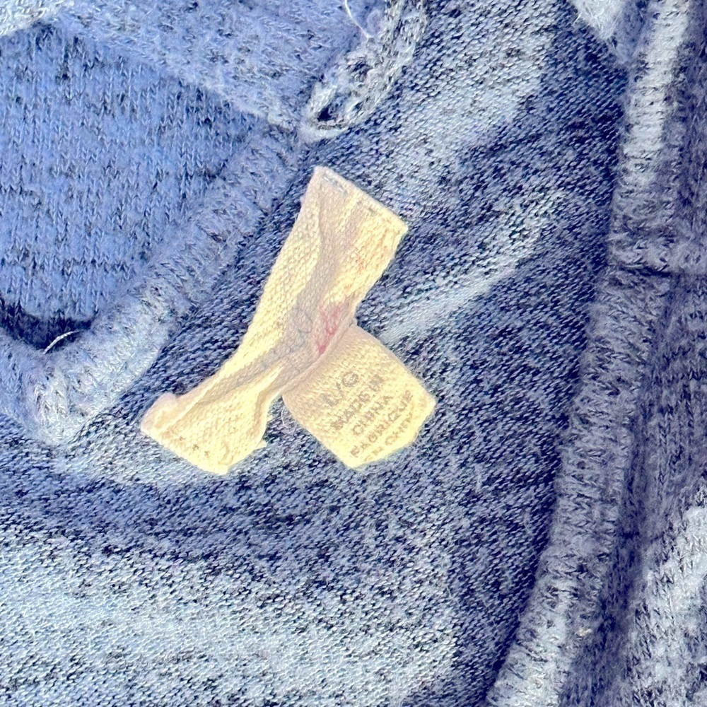 Cupio Blue Sweater - Sweatshirt Size Large - Picture 6 of 6